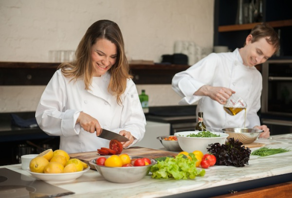 What Are The Pros And Cons Of A Private Chef Hire?